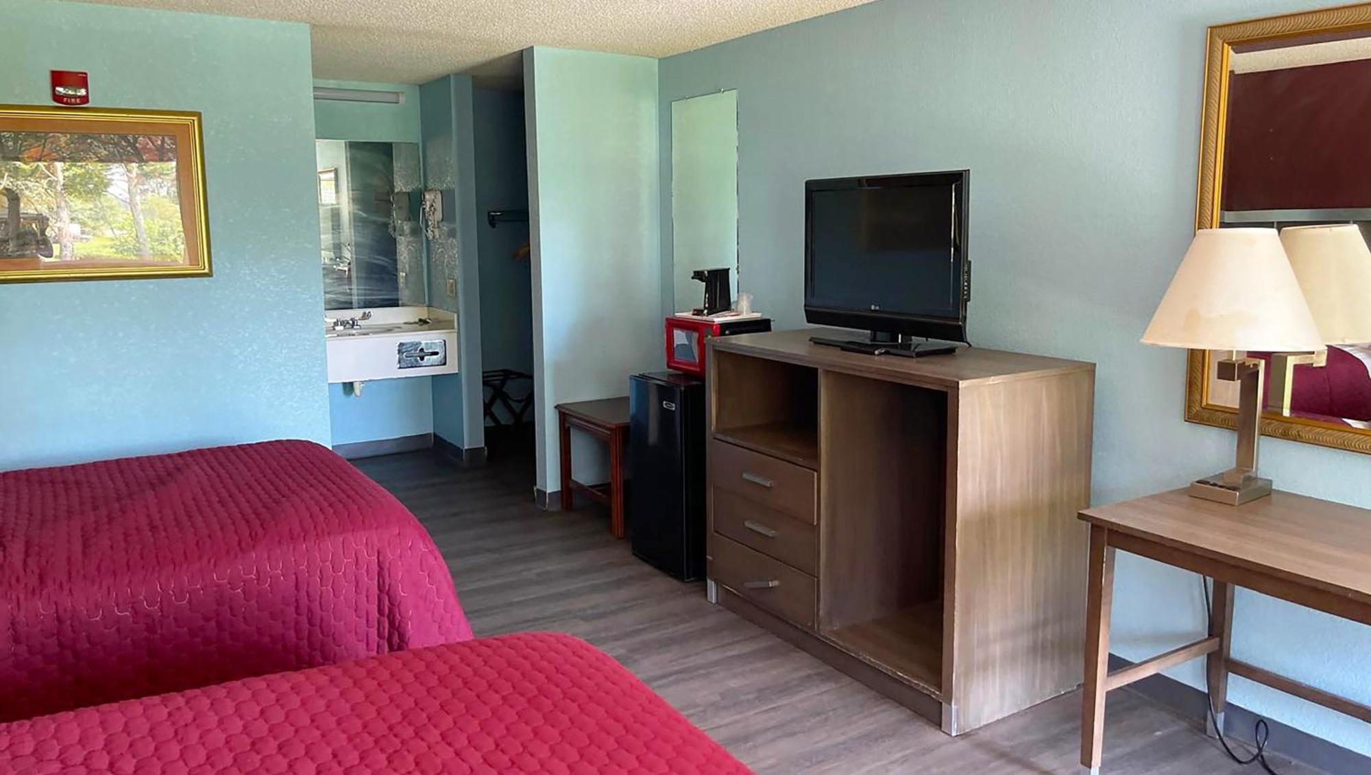 וויליאמסטון Mayfair Inn מראה חיצוני תמונה