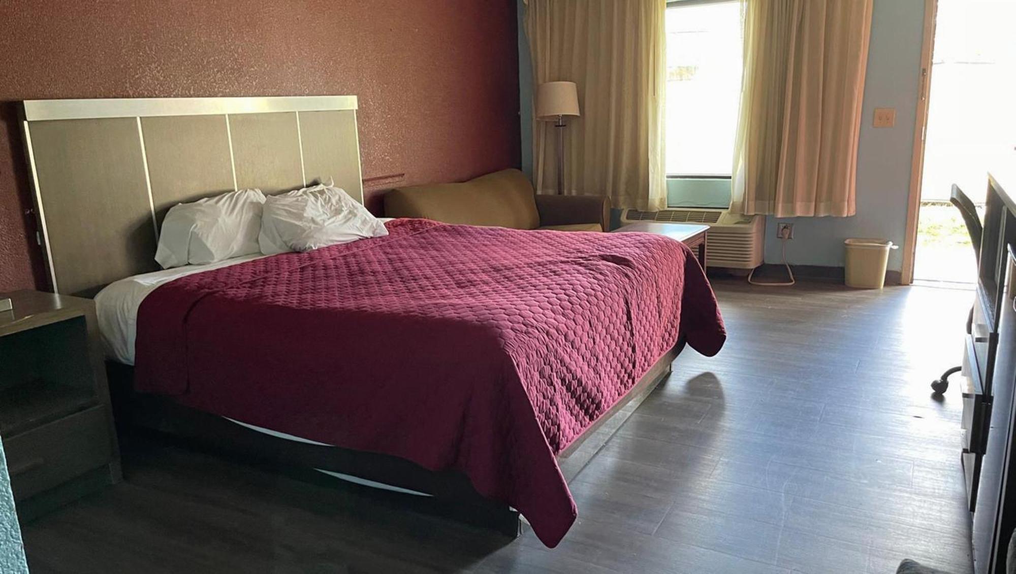וויליאמסטון Mayfair Inn מראה חיצוני תמונה