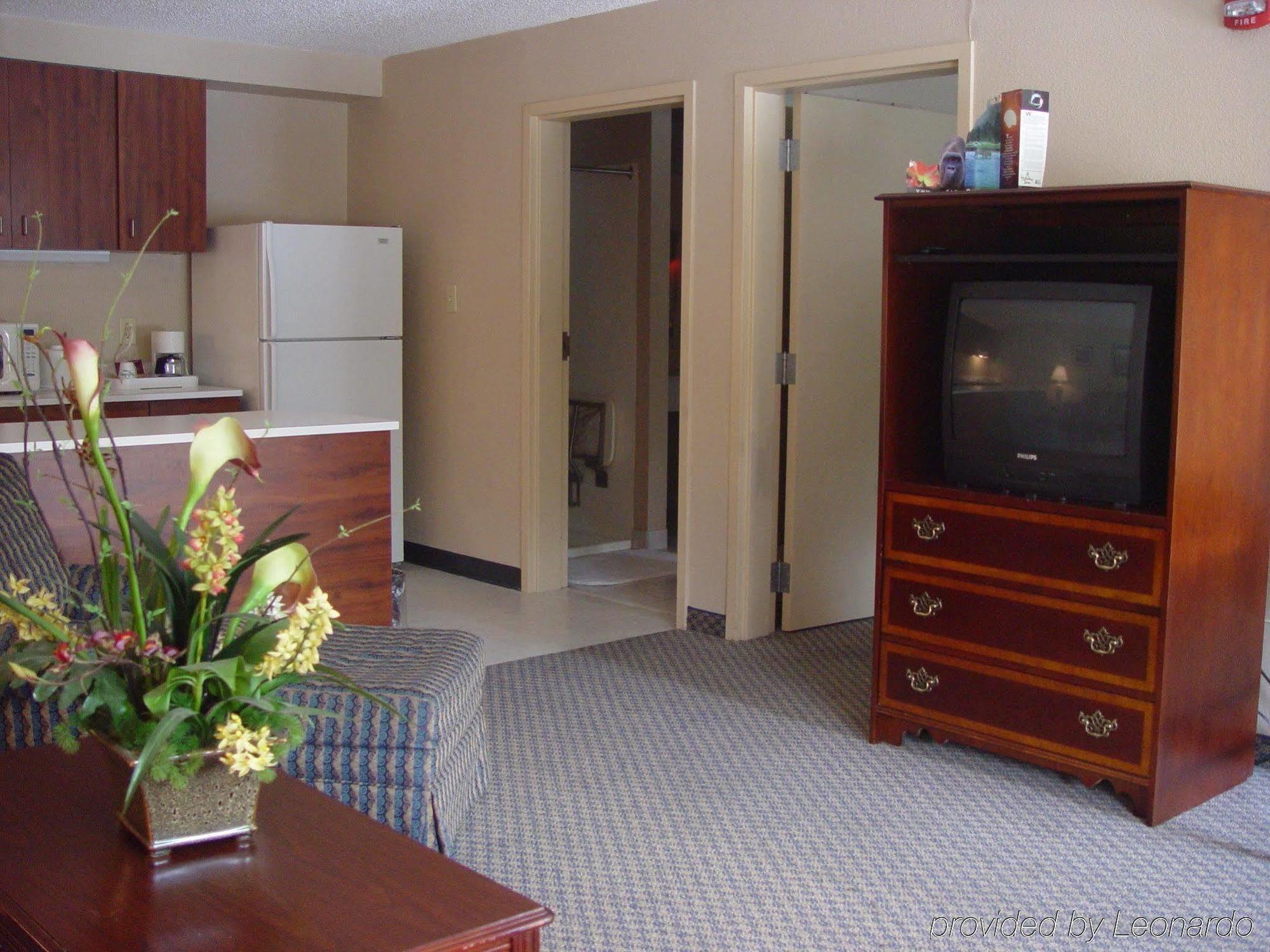 וויליאמסטון Mayfair Inn חדר תמונה